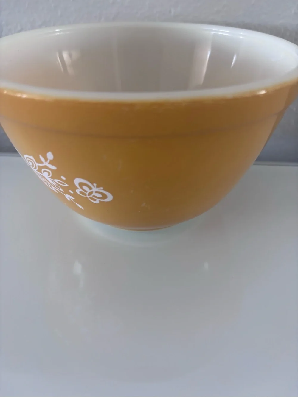 Vintage PYREX 401 Butterfly Gold Mixing Bowl 750 ml 1970s USA